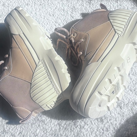 NWT UGG Neumel X Boot Womens Size: 7 - Picture 6 of 10